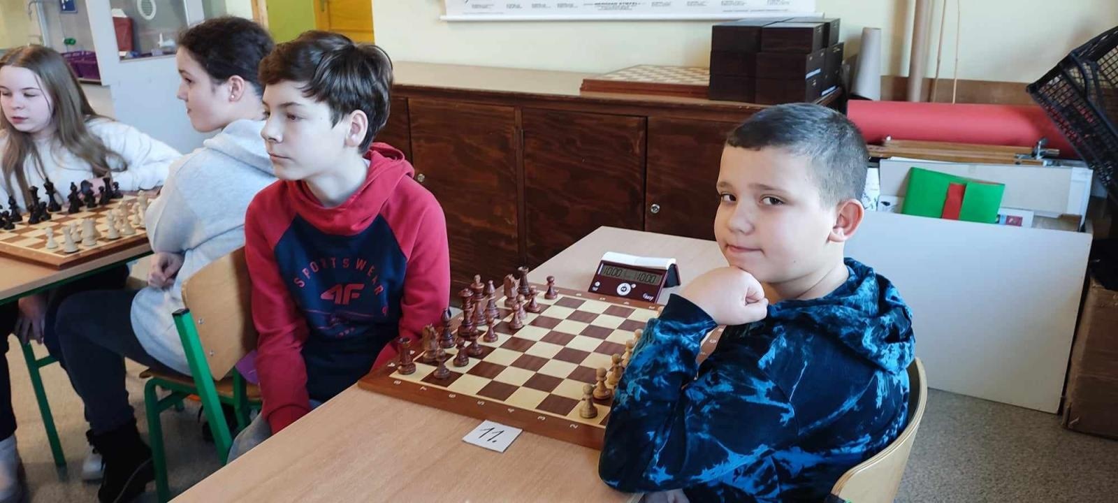 Zdjęcie w galerii na portalu naszraciborz.pl: Szachowe zmagania w Tworkowie wiadomości z regionu