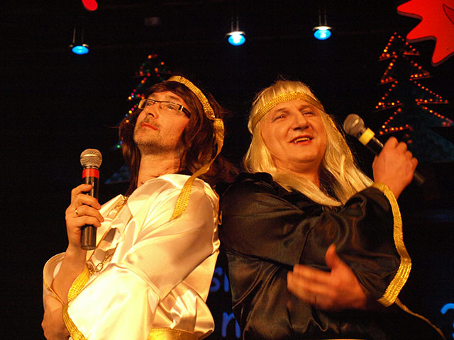 Zdjęcie w galerii na portalu naszraciborz.pl: Gwiazdka serc - udany show w Strzesze wiadomości z regionu