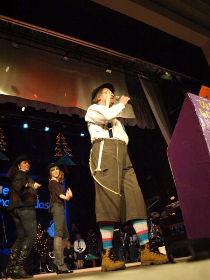 Zdjęcie w galerii na portalu naszraciborz.pl: Gwiazdka serc - udany show w Strzesze wiadomości z regionu