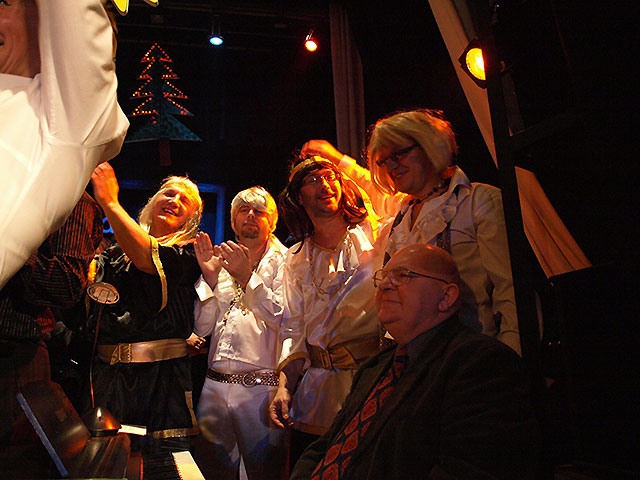 Zdjęcie w galerii na portalu naszraciborz.pl: Gwiazdka serc - udany show w Strzesze wiadomości z regionu