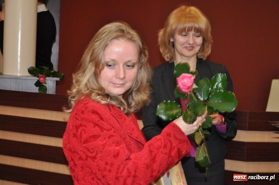 Zdjęcie w galerii na portalu naszraciborz.pl: Sięgnąć po tytuł profesora oświaty... wiadomości z regionu