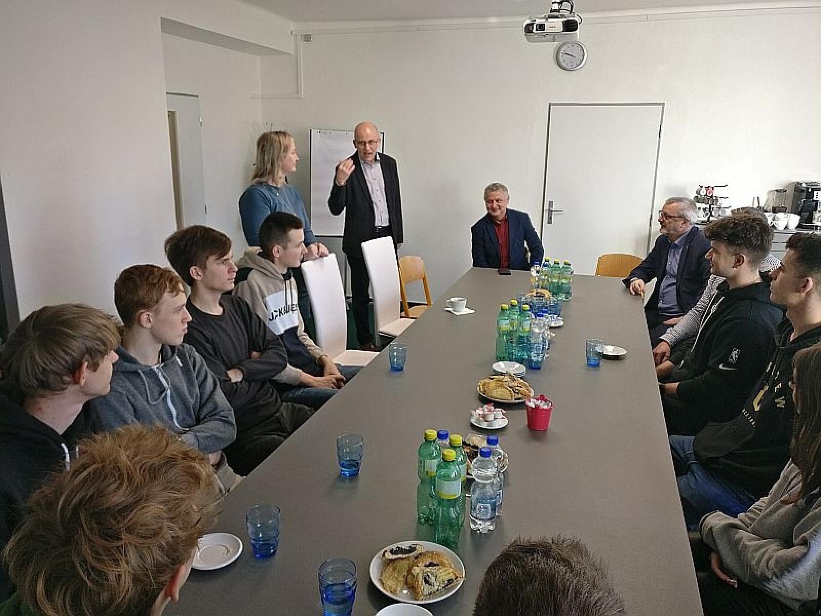 Zdjęcie w galerii na portalu naszraciborz.pl: Ferie z Erasmusem. Uczniowie Mechanika na praktyce zagranicznej wiadomości z regionu