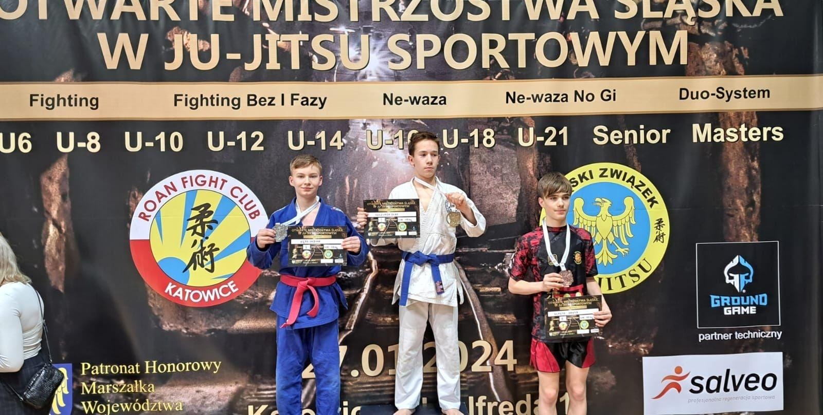 Zdjęcie w galerii na portalu naszraciborz.pl: Raciborzanie z medalami na Otwartych Mistrzostwach Śląska w Ju Jitsu wiadomości z regionu