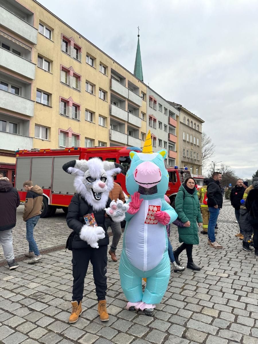 Zdjęcie w galerii na portalu naszraciborz.pl: Ależ to był 32. finał WOŚP w Raciborzu. Podsumowanie wiadomości z regionu