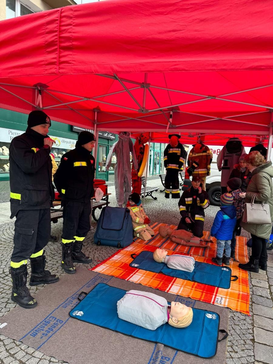 Zdjęcie w galerii na portalu naszraciborz.pl: Ależ to był 32. finał WOŚP w Raciborzu. Podsumowanie wiadomości z regionu