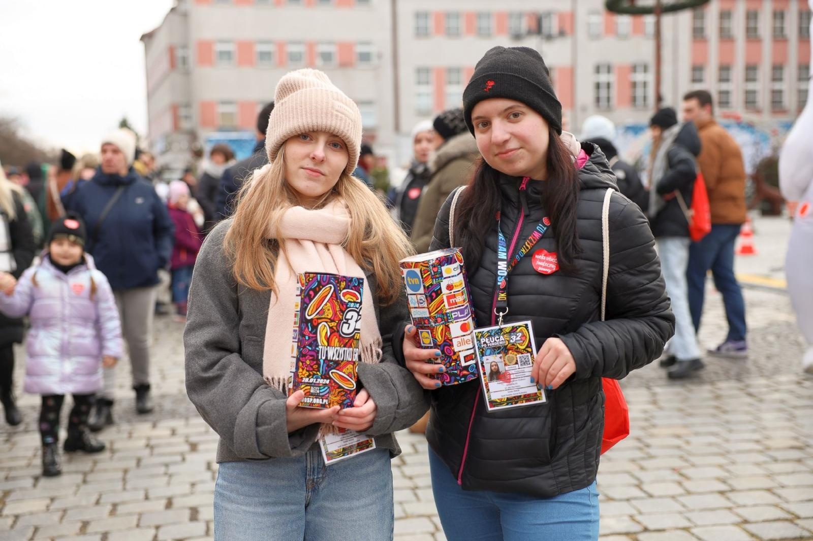 Zdjęcie w galerii na portalu naszraciborz.pl: Ależ to był 32. finał WOŚP w Raciborzu. Podsumowanie wiadomości z regionu