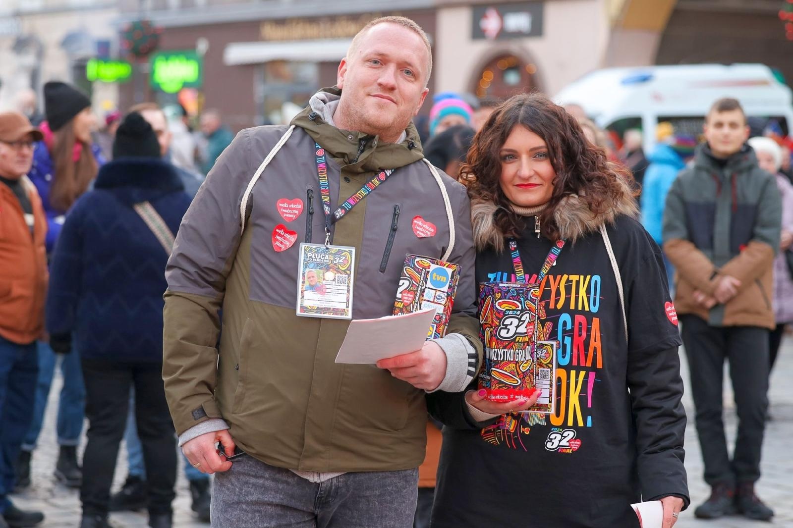 Zdjęcie w galerii na portalu naszraciborz.pl: Ależ to był 32. finał WOŚP w Raciborzu. Podsumowanie wiadomości z regionu