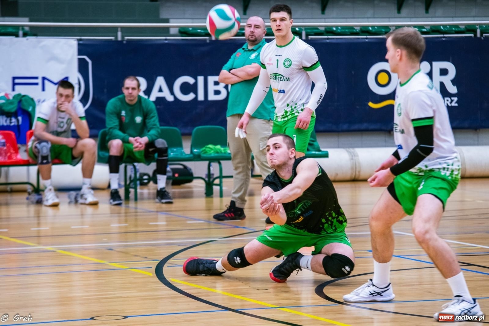 Zdjęcie w galerii na portalu naszraciborz.pl: Talent Cieszyn za silny dla siatkarzy z Raciborza [FOTO i WIDEO] wiadomości z regionu