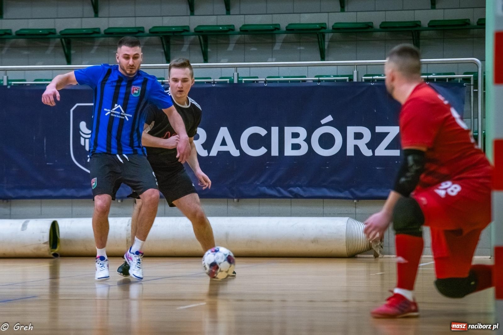 Zdjęcie w galerii na portalu naszraciborz.pl: Emocjonujący pojedynek Brexit Football i Startu Pietrowice Wielkie [FOTO] wiadomości z regionu