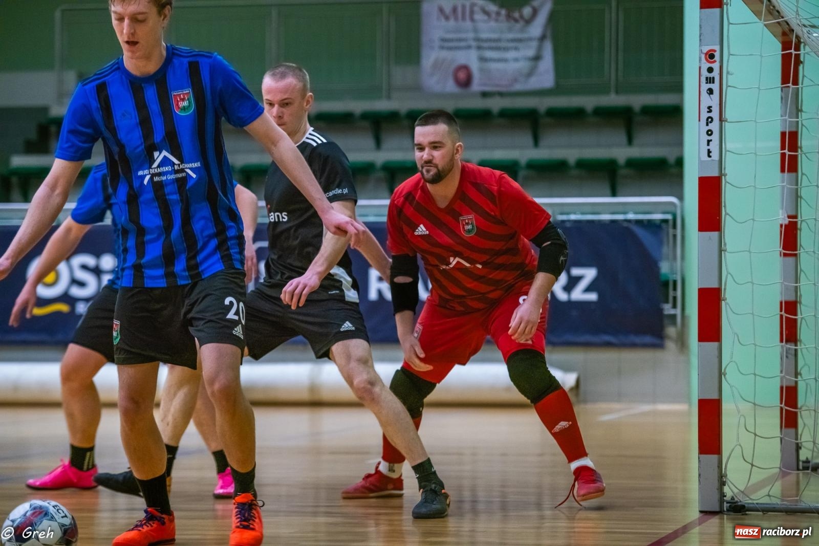 Zdjęcie w galerii na portalu naszraciborz.pl: Emocjonujący pojedynek Brexit Football i Startu Pietrowice Wielkie [FOTO] wiadomości z regionu