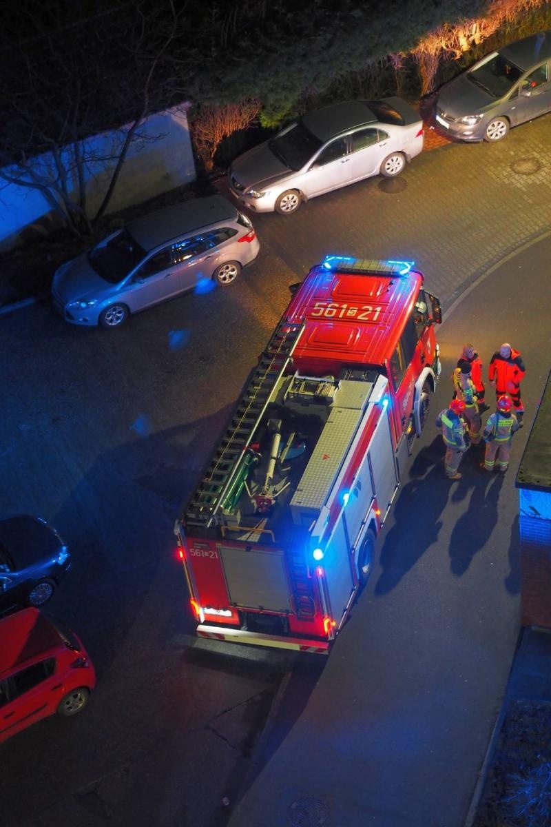 Zdjęcie w galerii na portalu naszraciborz.pl: Nocna akcja strażaków na Katowickiej wiadomości z regionu