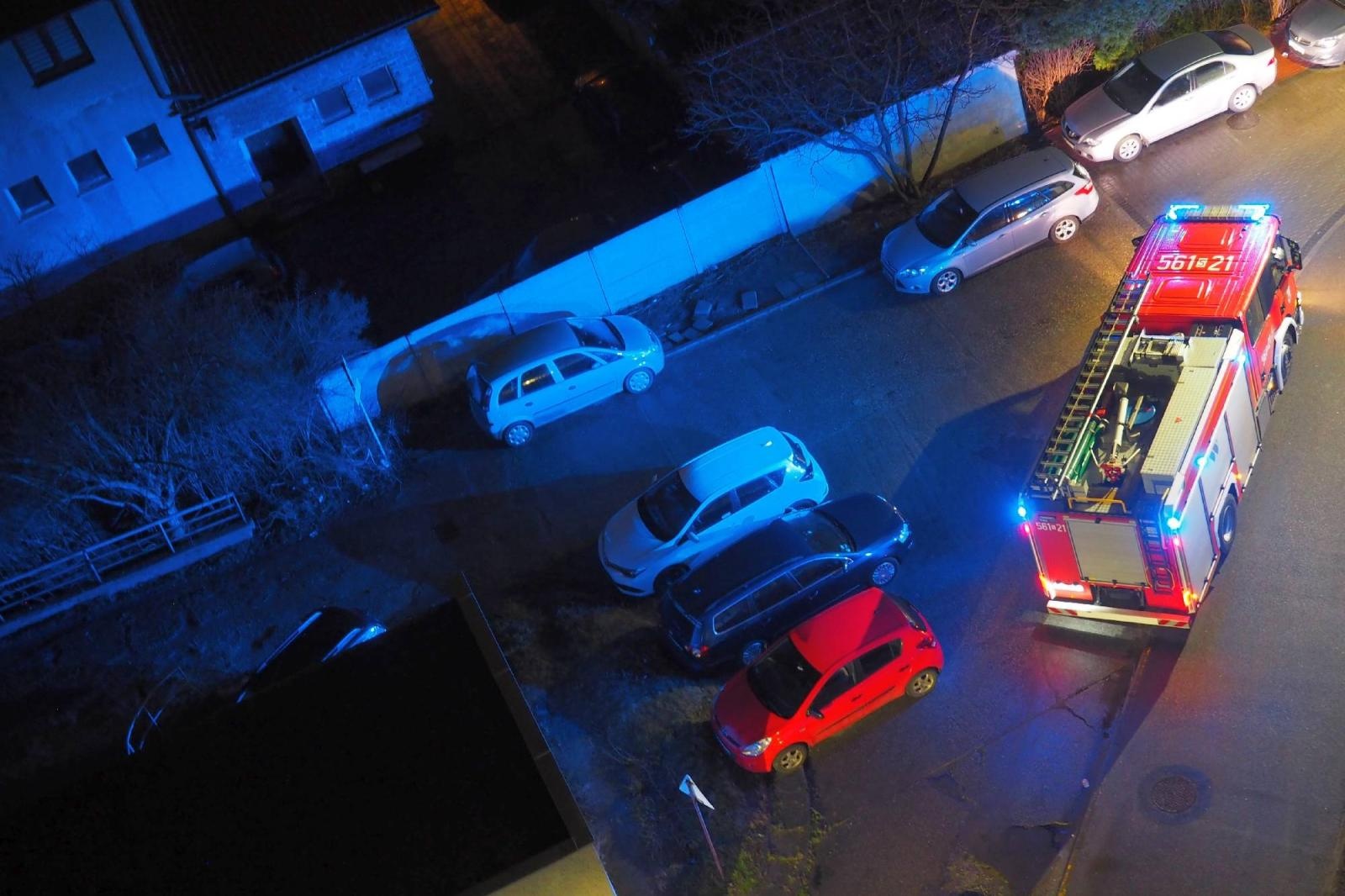 Zdjęcie w galerii na portalu naszraciborz.pl: Nocna akcja strażaków na Katowickiej wiadomości z regionu