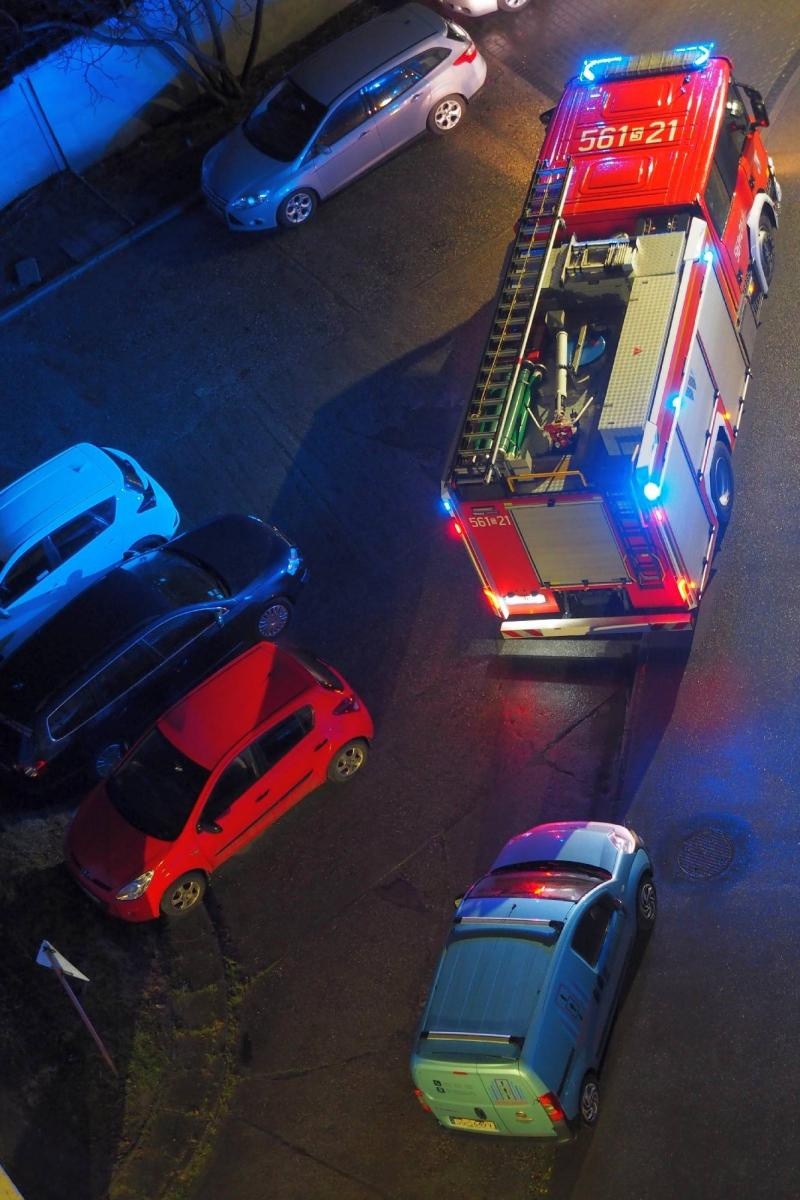 Zdjęcie w galerii na portalu naszraciborz.pl: Nocna akcja strażaków na Katowickiej wiadomości z regionu