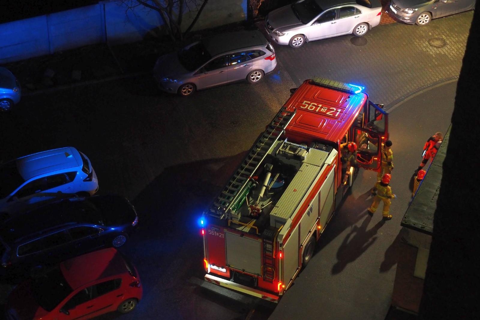 Zdjęcie w galerii na portalu naszraciborz.pl: Nocna akcja strażaków na Katowickiej wiadomości z regionu