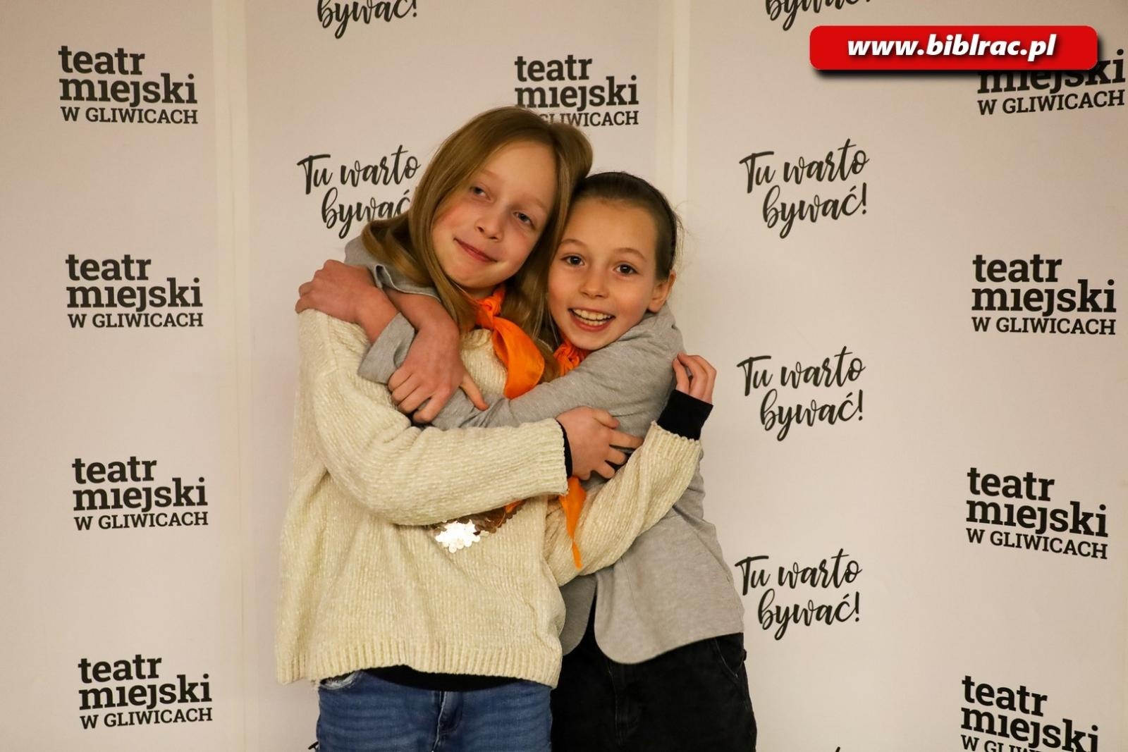 Zdjęcie w galerii na portalu naszraciborz.pl: Krowy nie mogą grać w teatrze! Relacja z wycieczki raciborskiej biblioteki wiadomości z regionu