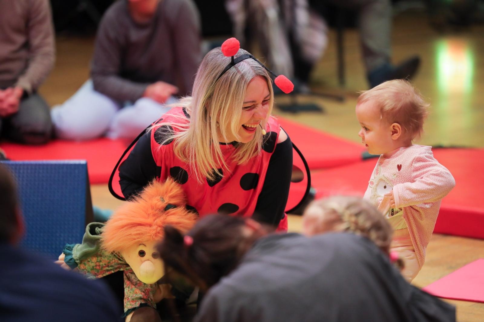 Zdjęcie w galerii na portalu naszraciborz.pl: Maluchy w krainie dźwięku - instrument niespodzianka [zapowiedź] wiadomości z regionu