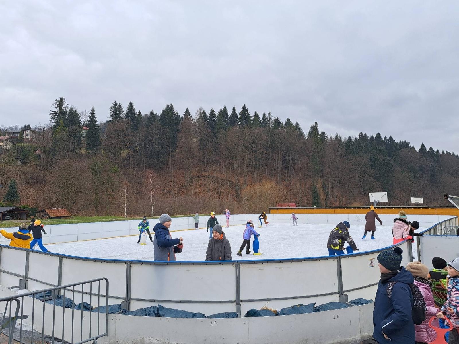 Zdjęcie w galerii na portalu naszraciborz.pl: Z raciborskim OSiR-em do Chlebowej chaty wiadomości z regionu