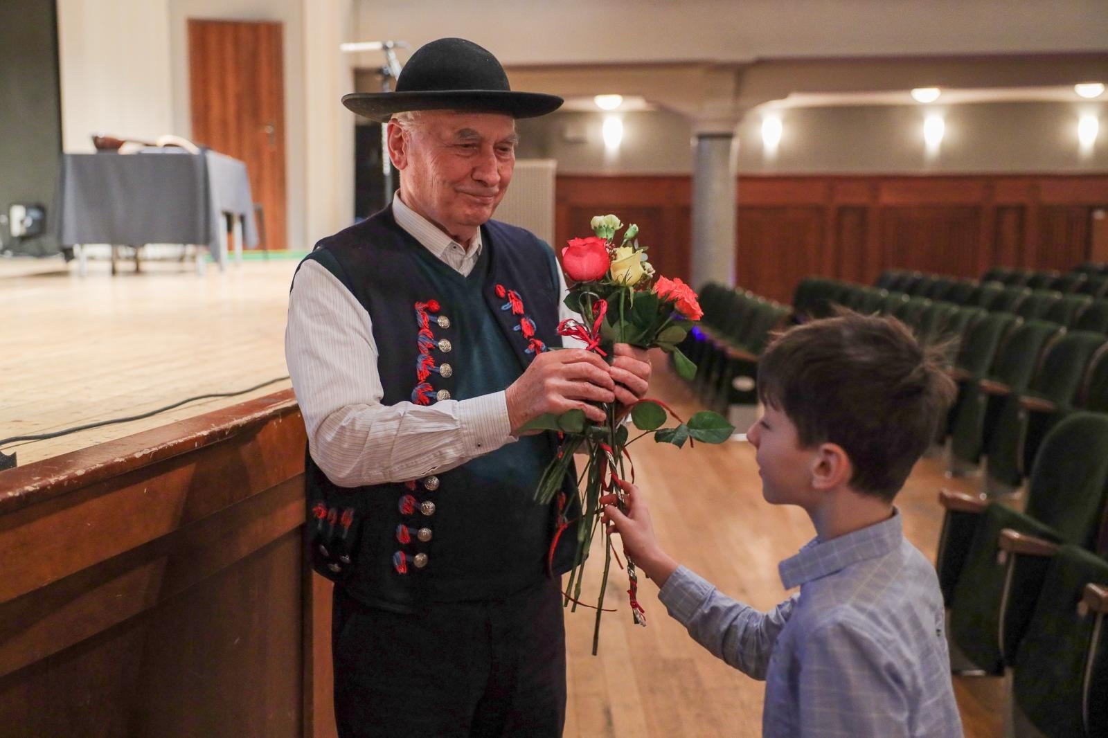 Zdjęcie w galerii na portalu naszraciborz.pl: Koncerty umuzykalniające na ludową nutę wiadomości z regionu