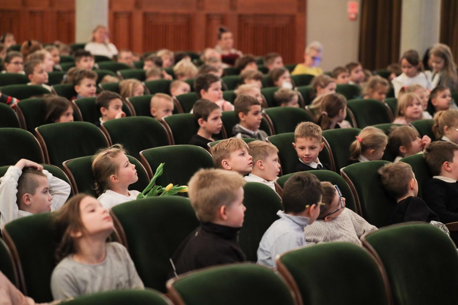 Zdjęcie w galerii na portalu naszraciborz.pl: Koncerty umuzykalniające na ludową nutę wiadomości z regionu