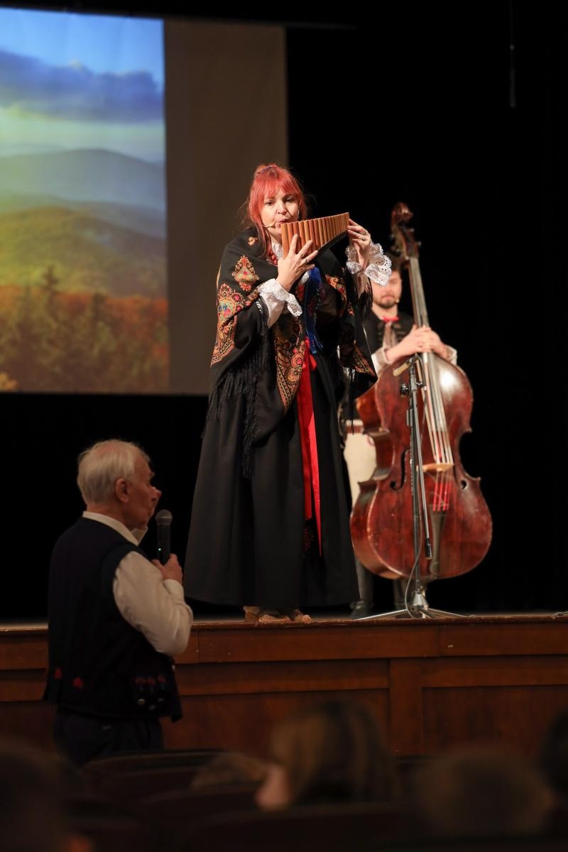 Zdjęcie w galerii na portalu naszraciborz.pl: Koncerty umuzykalniające na ludową nutę wiadomości z regionu