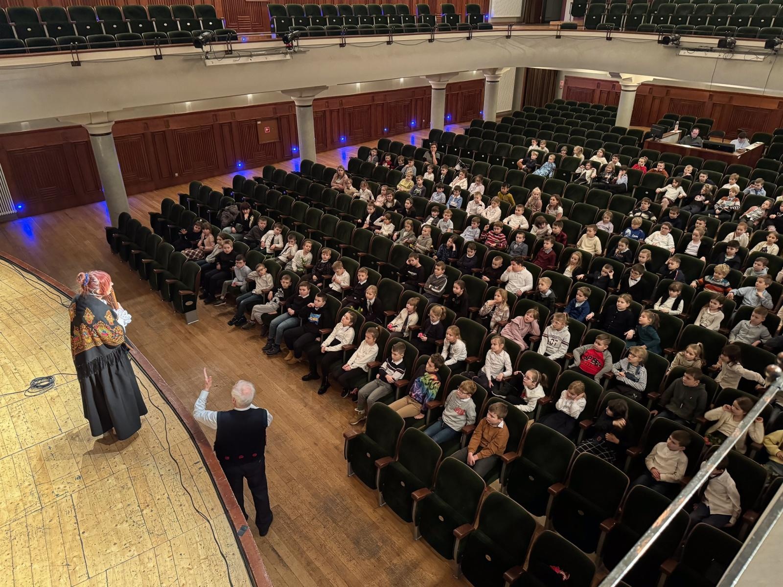 Zdjęcie w galerii na portalu naszraciborz.pl: Koncerty umuzykalniające na ludową nutę wiadomości z regionu