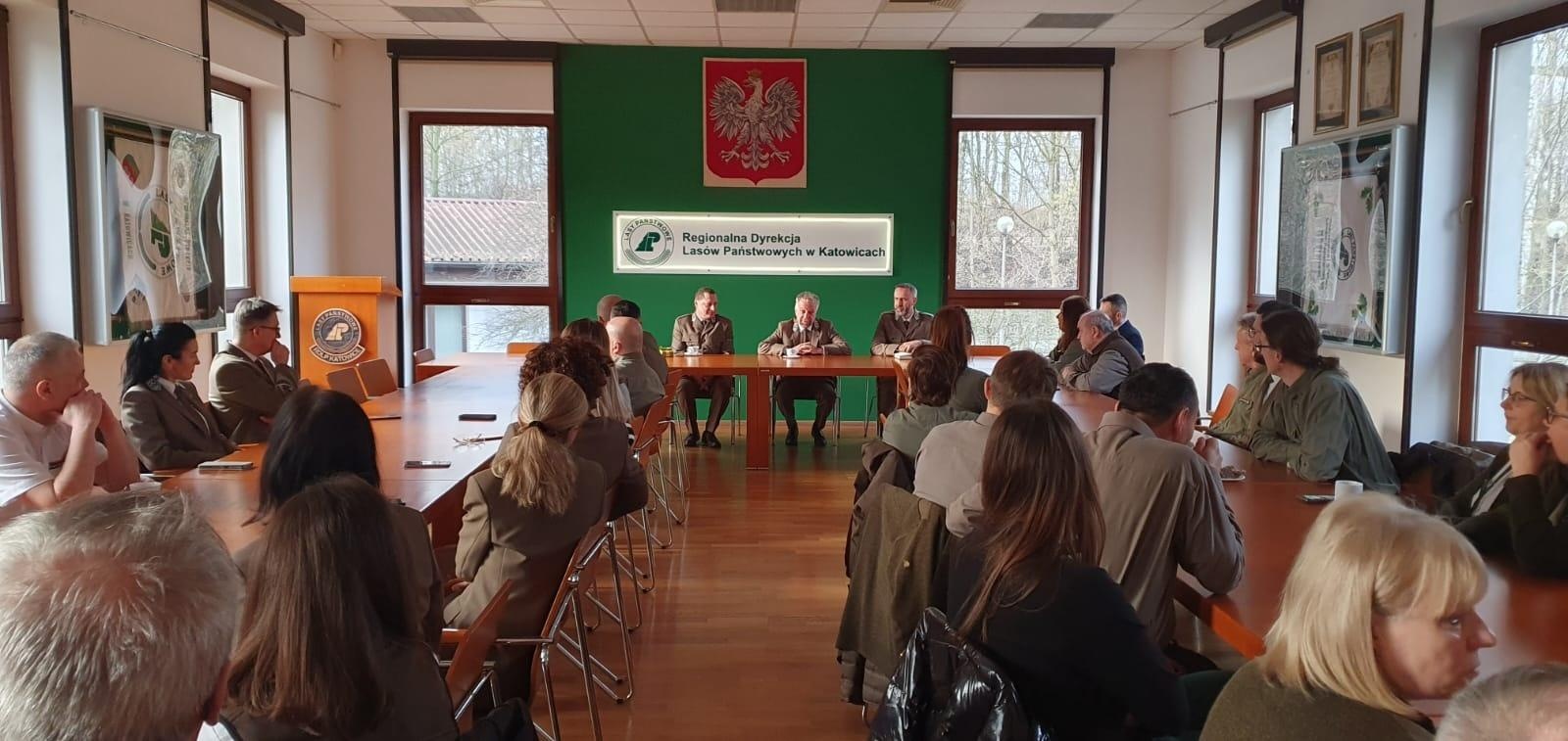 Zdjęcie w galerii na portalu naszraciborz.pl: Były nadleśniczy z Rud przejął stery w śląskich lasach wiadomości z regionu