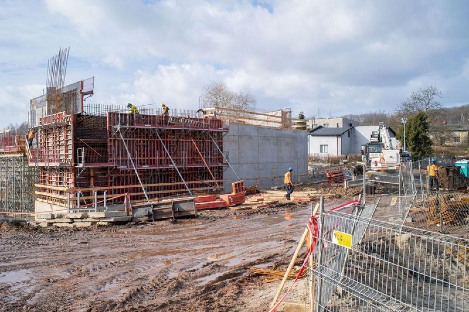 Zdjęcie w galerii na portalu naszraciborz.pl: Rybnik w szybkim tempie buduje swój odcinek drogi Racibórz-Pszczyna [FOTO] wiadomości z regionu
