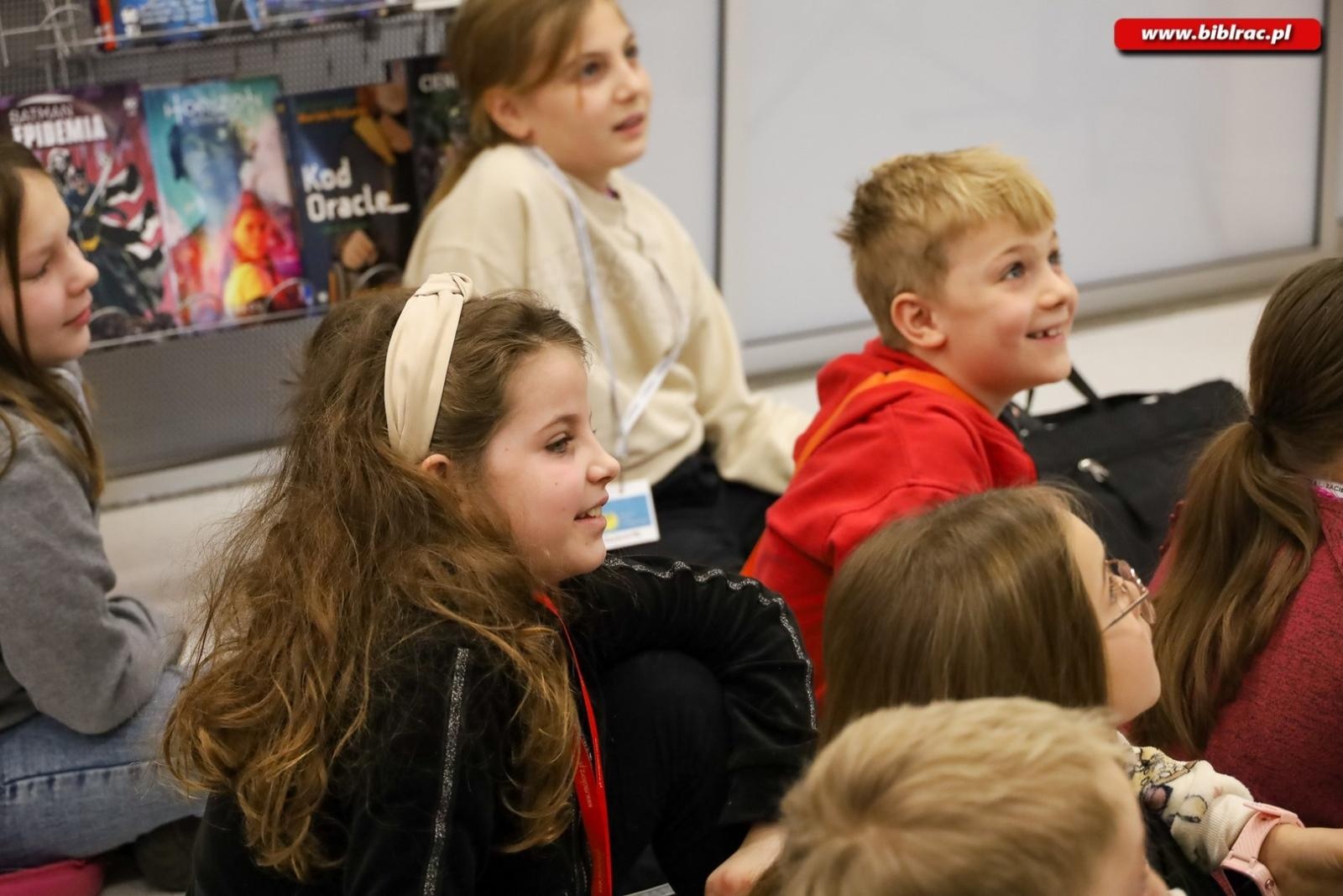 Zdjęcie w galerii na portalu naszraciborz.pl: Kliklaki i bączek. Śląskie zabawy z Markiem Szołtyskiem wiadomości z regionu