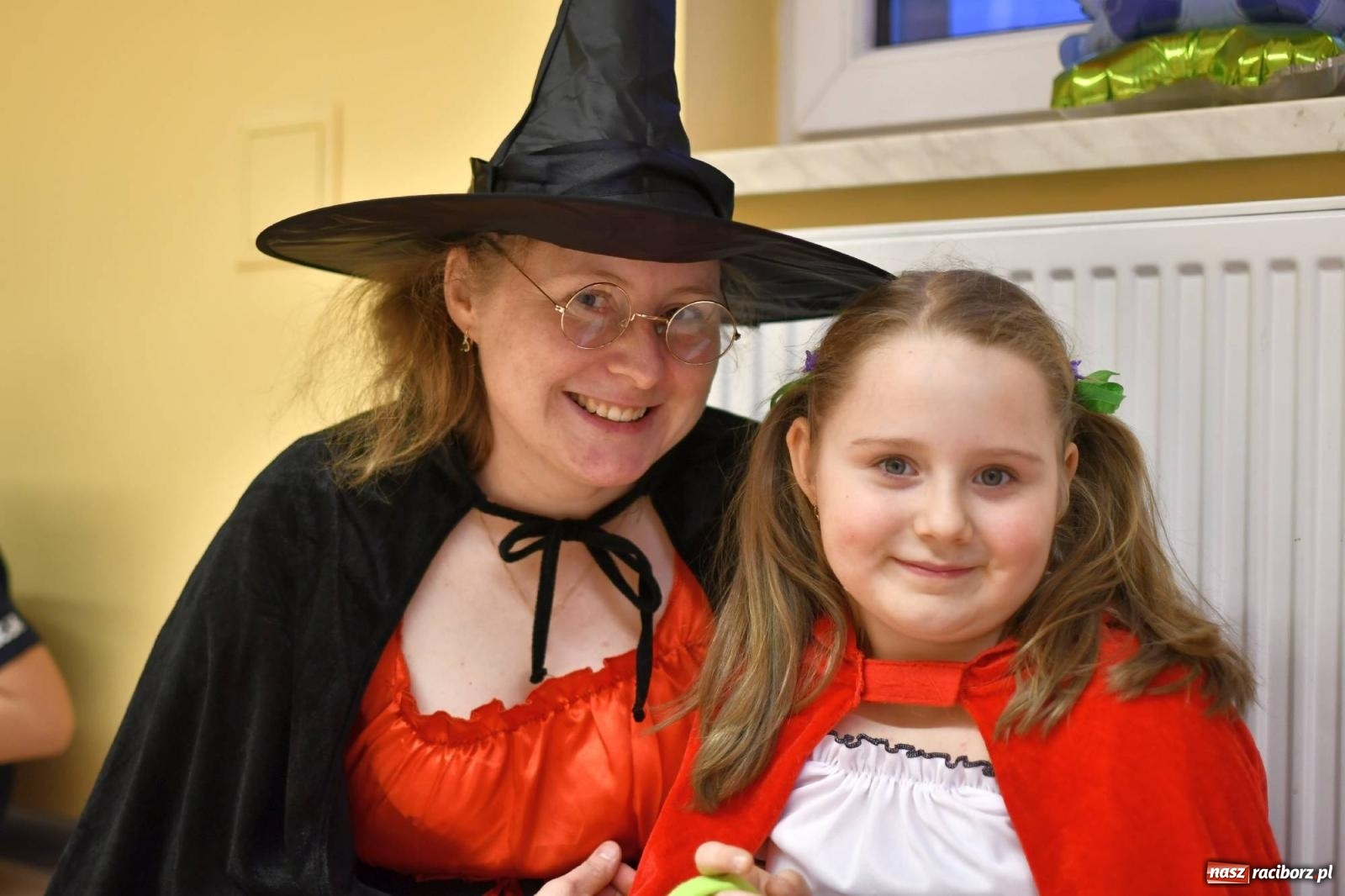 Zdjęcie w galerii na portalu naszraciborz.pl: Ponad sto bajkowych i filmowych postaci na balu karnawałowym w Pietrowicach Wielkich wiadomości z regionu