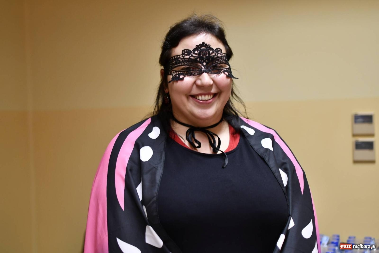 Zdjęcie w galerii na portalu naszraciborz.pl: Ponad sto bajkowych i filmowych postaci na balu karnawałowym w Pietrowicach Wielkich wiadomości z regionu