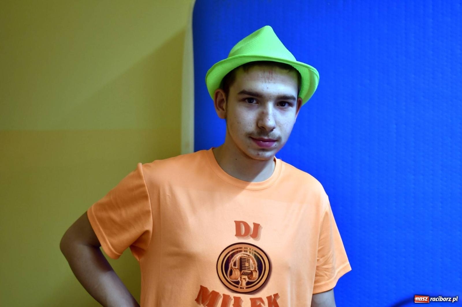 Zdjęcie w galerii na portalu naszraciborz.pl: Ponad sto bajkowych i filmowych postaci na balu karnawałowym w Pietrowicach Wielkich wiadomości z regionu