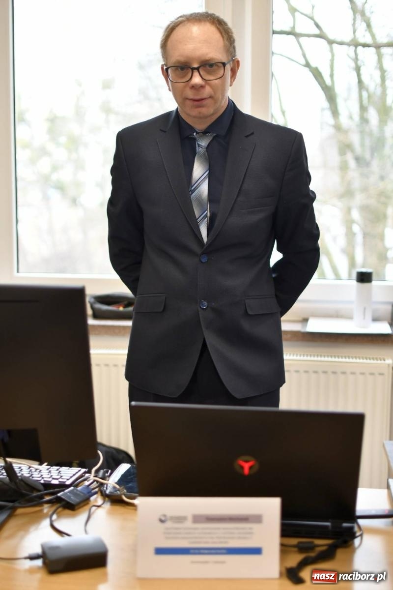 Zdjęcie w galerii na portalu naszraciborz.pl: Raciborska uczelnia wręczyła swoje prestiżowe wyróżnienia wiadomości z regionu