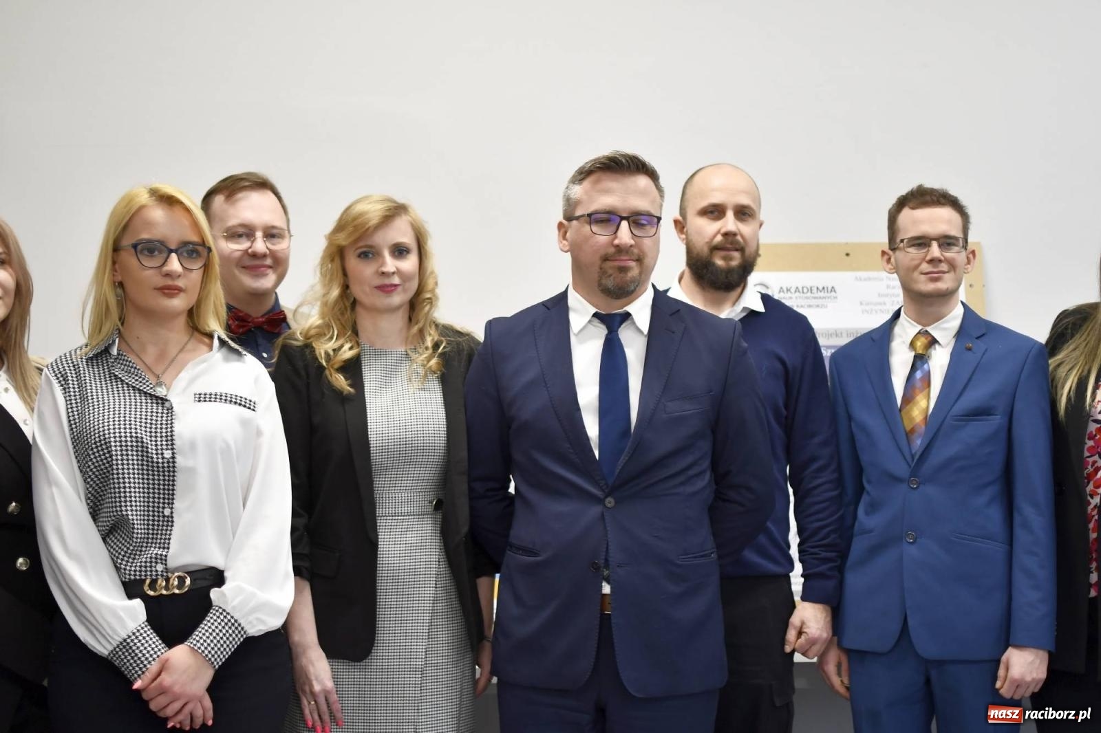 Zdjęcie w galerii na portalu naszraciborz.pl: Raciborska uczelnia wręczyła swoje prestiżowe wyróżnienia wiadomości z regionu