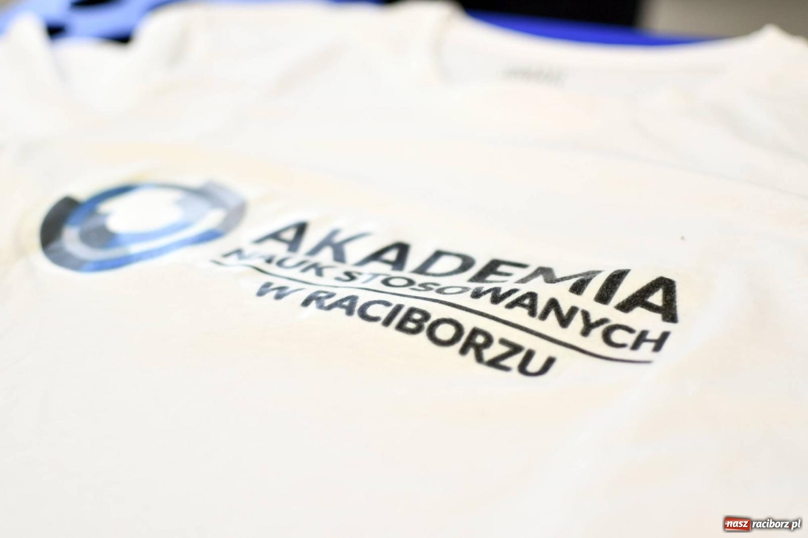 Zdjęcie w galerii na portalu naszraciborz.pl: Raciborska uczelnia wręczyła swoje prestiżowe wyróżnienia wiadomości z regionu