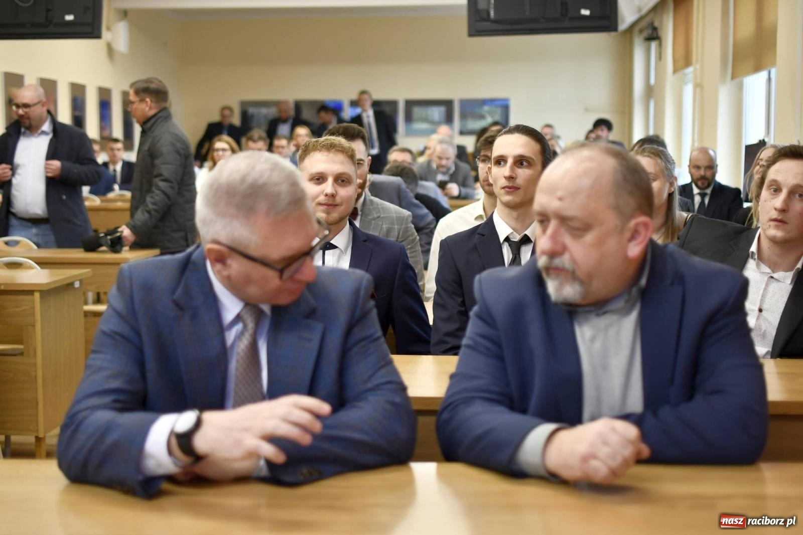 Zdjęcie w galerii na portalu naszraciborz.pl: Raciborska uczelnia wręczyła swoje prestiżowe wyróżnienia wiadomości z regionu