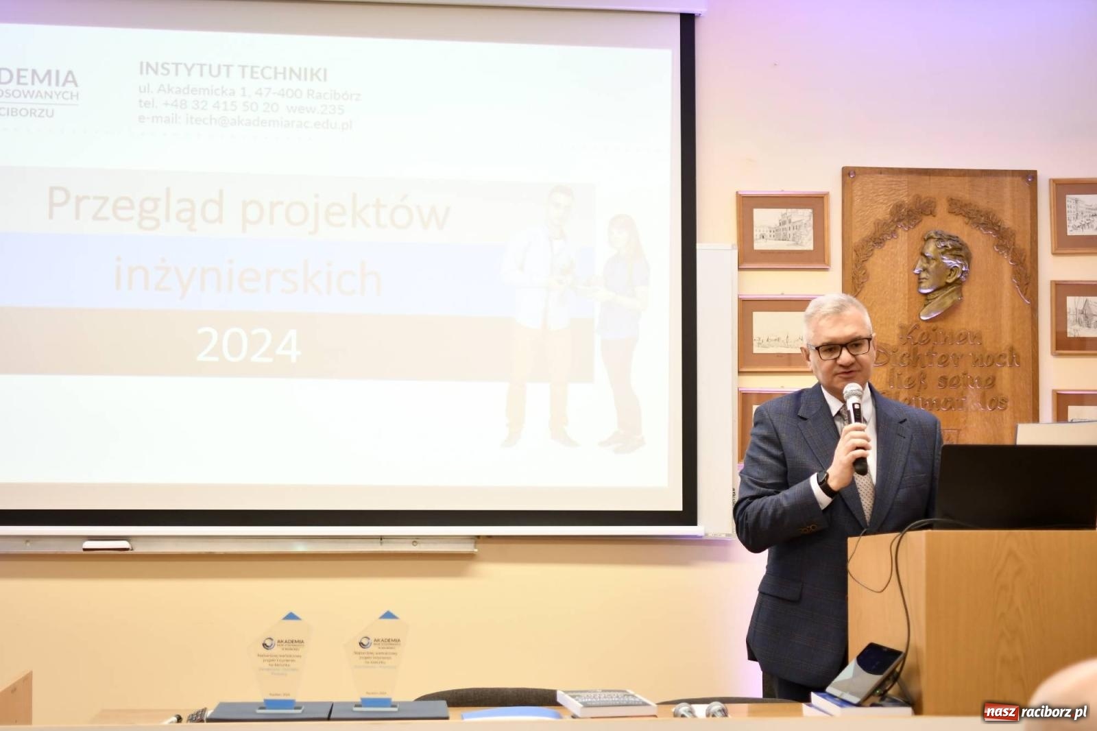 Zdjęcie w galerii na portalu naszraciborz.pl: Raciborska uczelnia wręczyła swoje prestiżowe wyróżnienia wiadomości z regionu