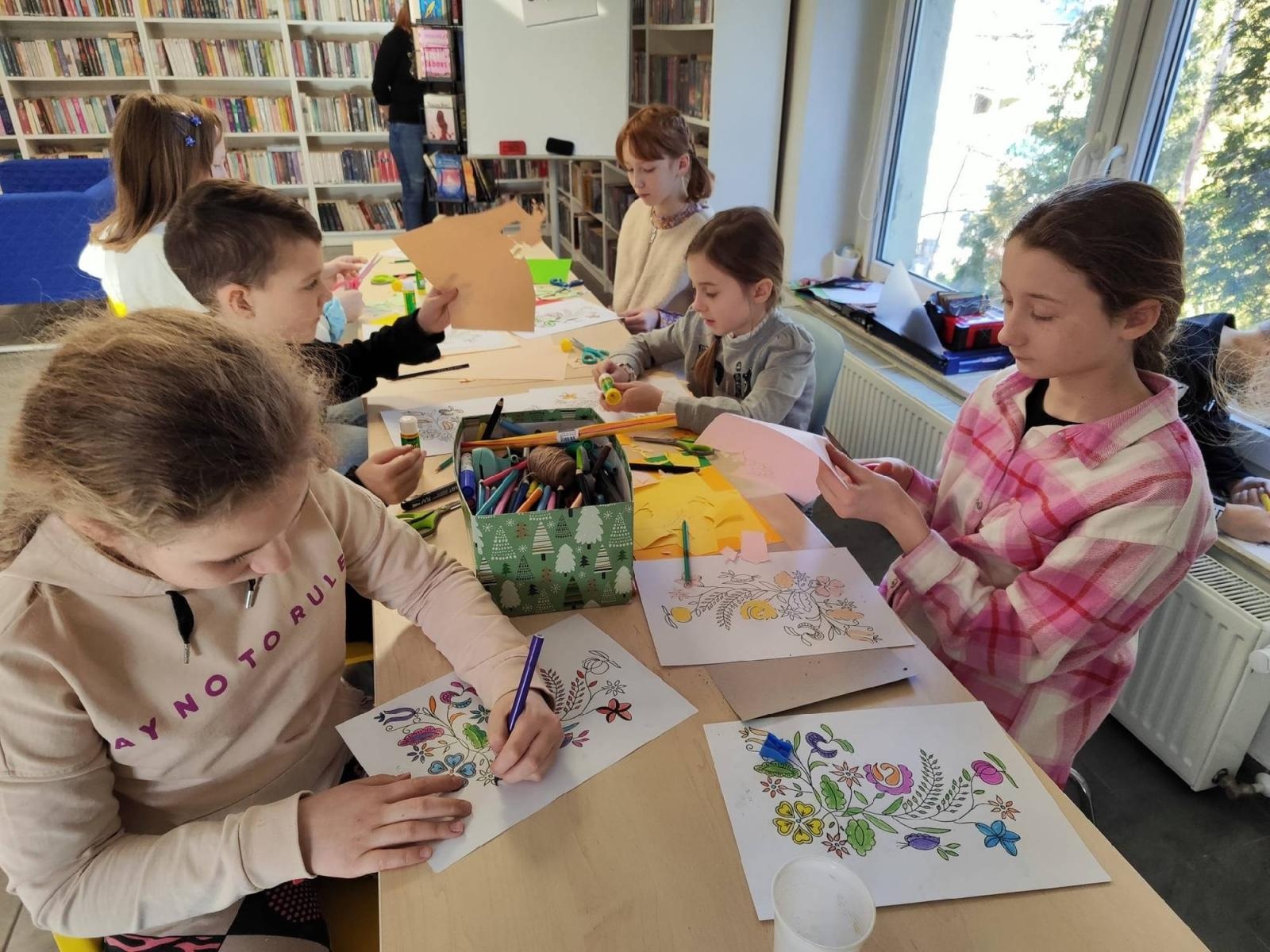 Zdjęcie w galerii na portalu naszraciborz.pl: Śląskie ferie z biblioteką – co wydarzyło się w dzielnicach Raciborza wiadomości z regionu