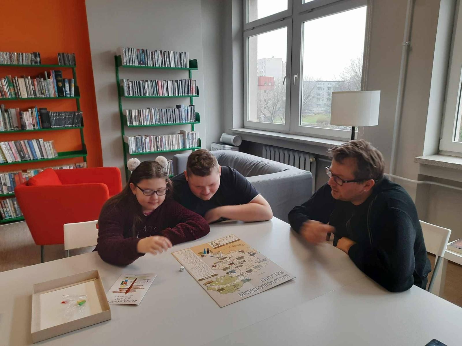 Zdjęcie w galerii na portalu naszraciborz.pl: Śląskie ferie z biblioteką – co wydarzyło się w dzielnicach Raciborza wiadomości z regionu