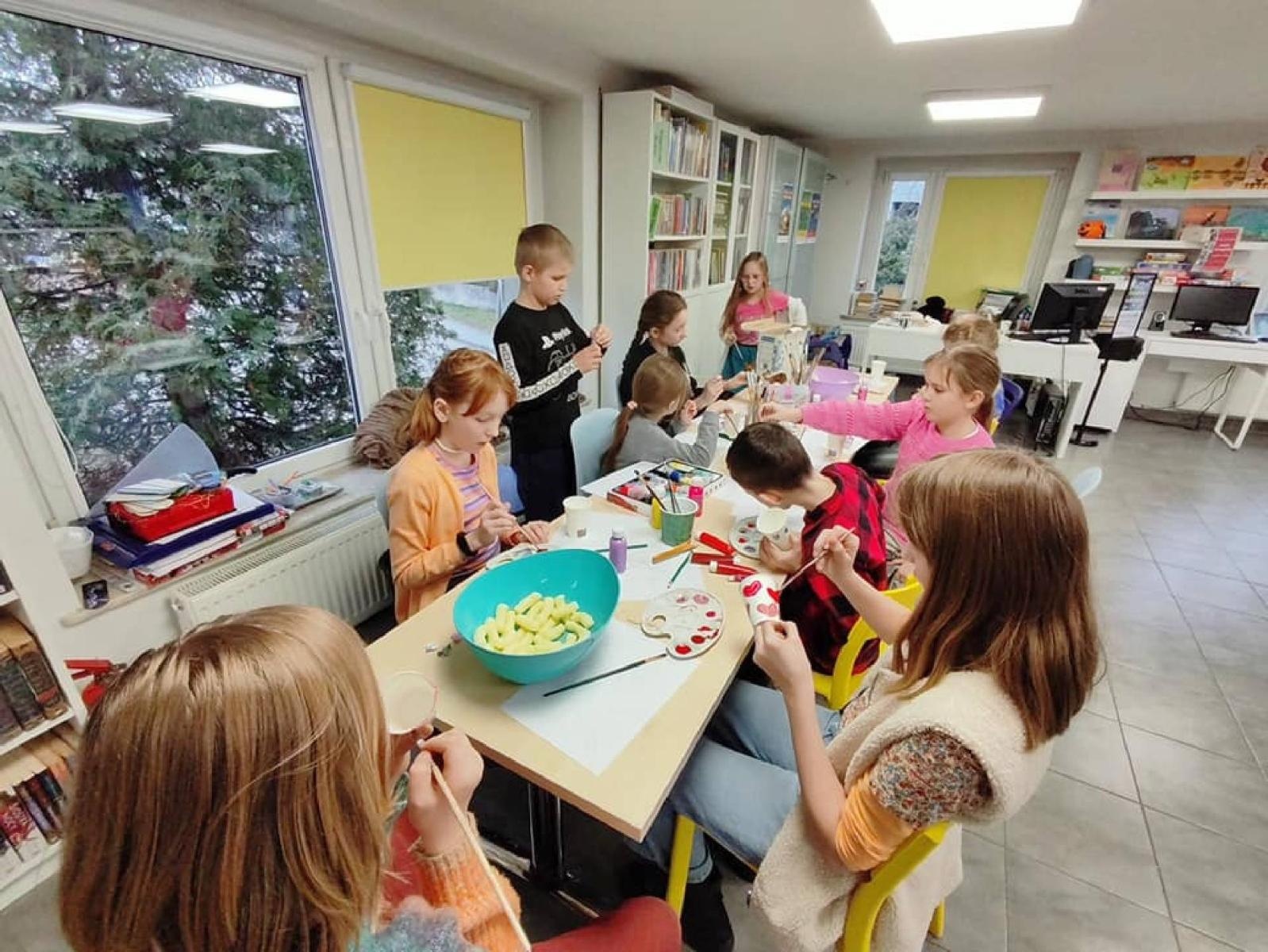 Zdjęcie w galerii na portalu naszraciborz.pl: Śląskie ferie z biblioteką – co wydarzyło się w dzielnicach Raciborza wiadomości z regionu