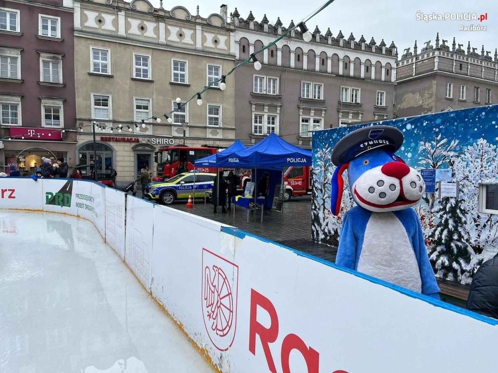 Zdjęcie w galerii na portalu naszraciborz.pl: Bezpieczne szaleństwo. Wspólna akcja służb mundurowych [FOTO i WIDEO] wiadomości z regionu