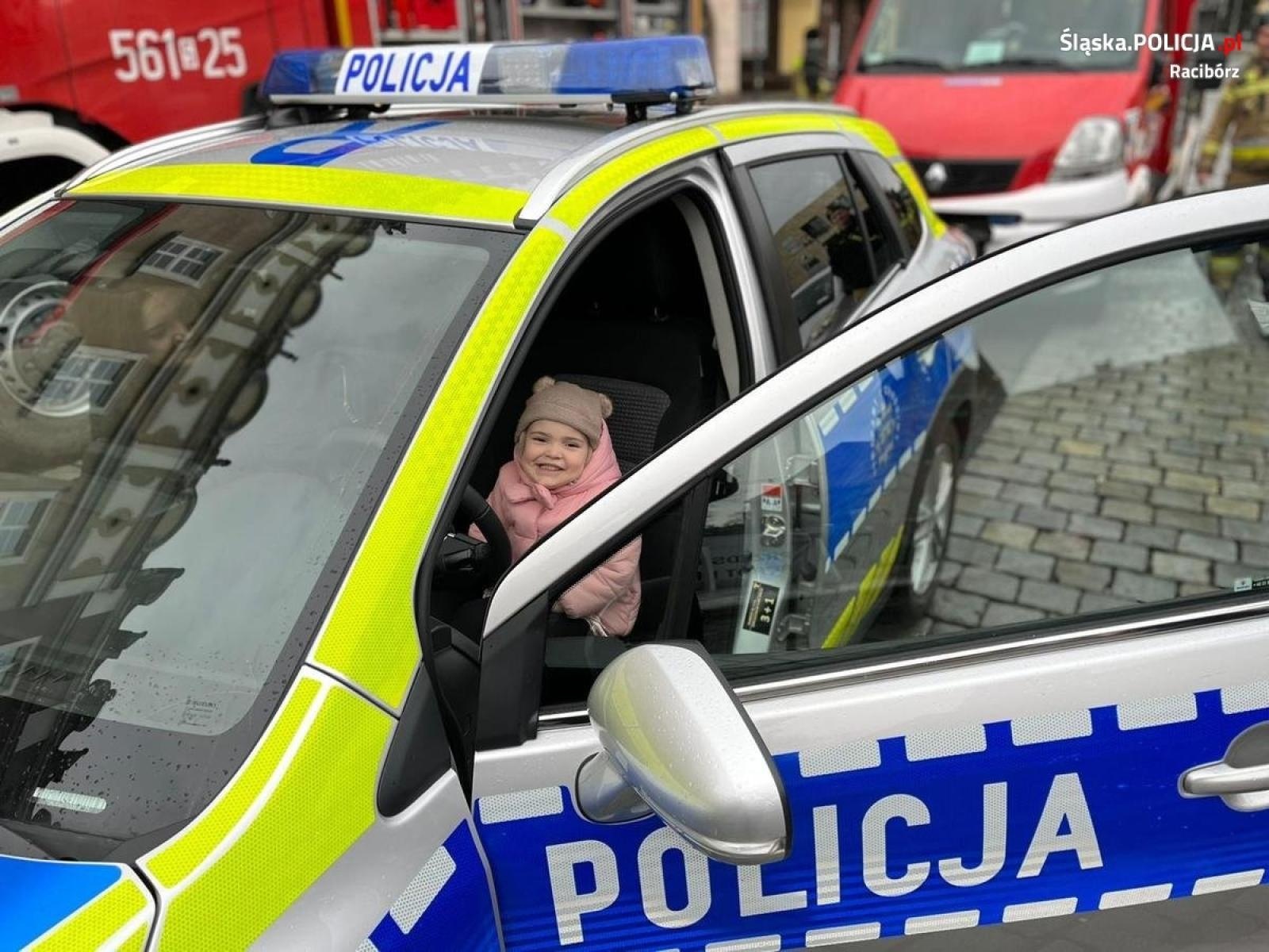 Zdjęcie w galerii na portalu naszraciborz.pl: Bezpieczne szaleństwo. Wspólna akcja służb mundurowych [FOTO i WIDEO] wiadomości z regionu
