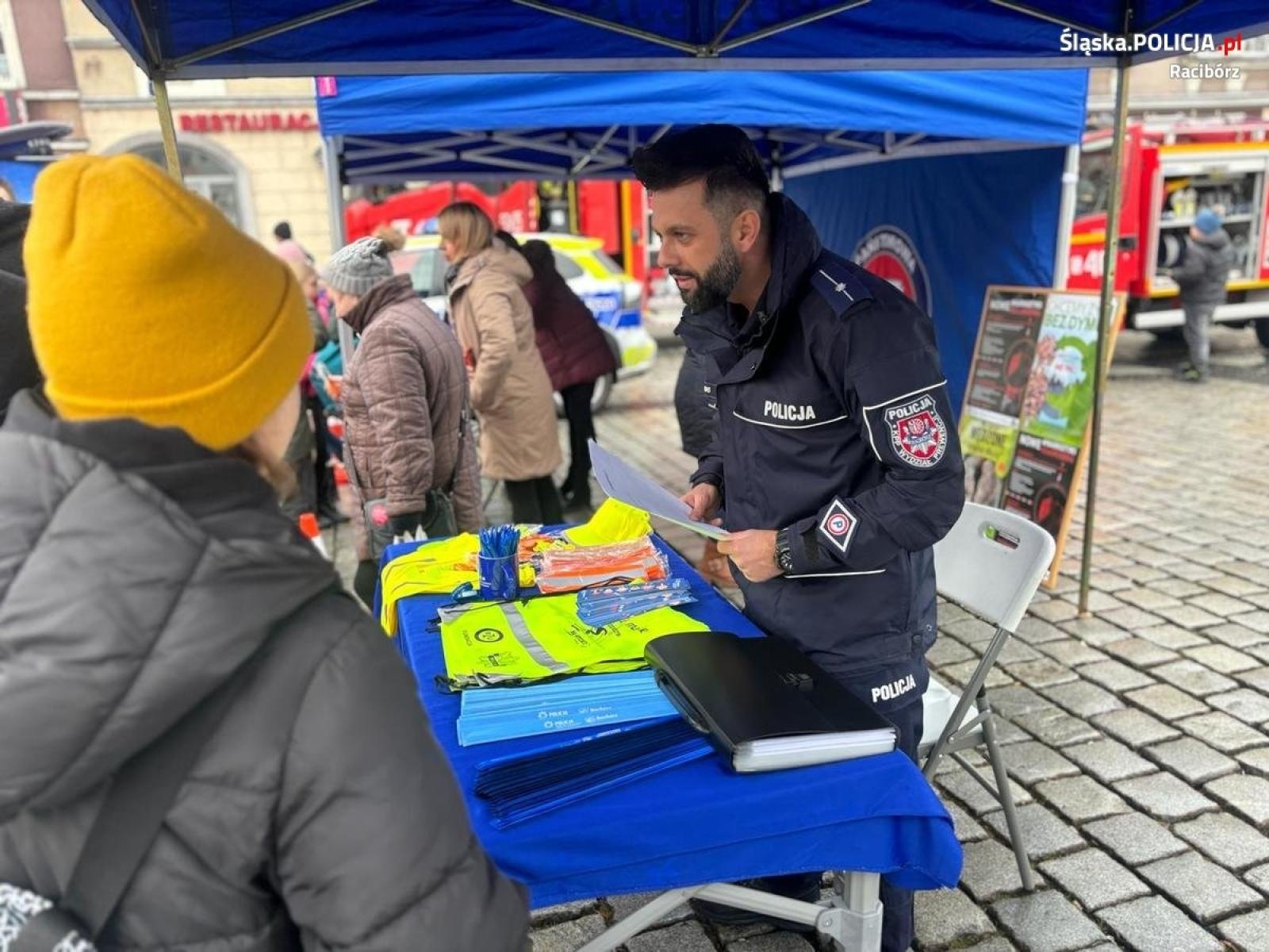 Zdjęcie w galerii na portalu naszraciborz.pl: Bezpieczne szaleństwo. Wspólna akcja służb mundurowych [FOTO i WIDEO] wiadomości z regionu