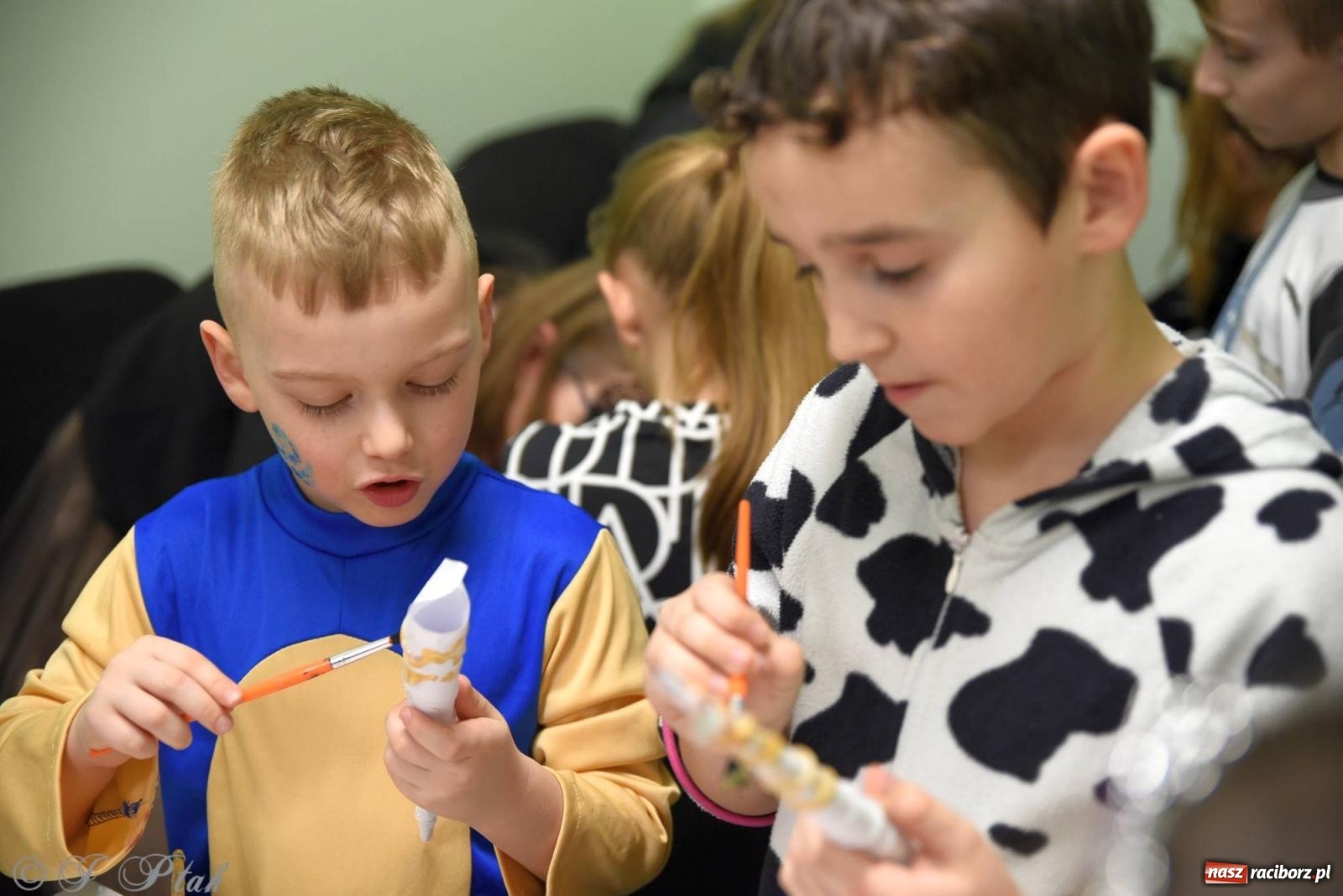 Zdjęcie w galerii na portalu naszraciborz.pl: Sportowy bal karnawałowy w arenie przy Łąkowej wiadomości z regionu