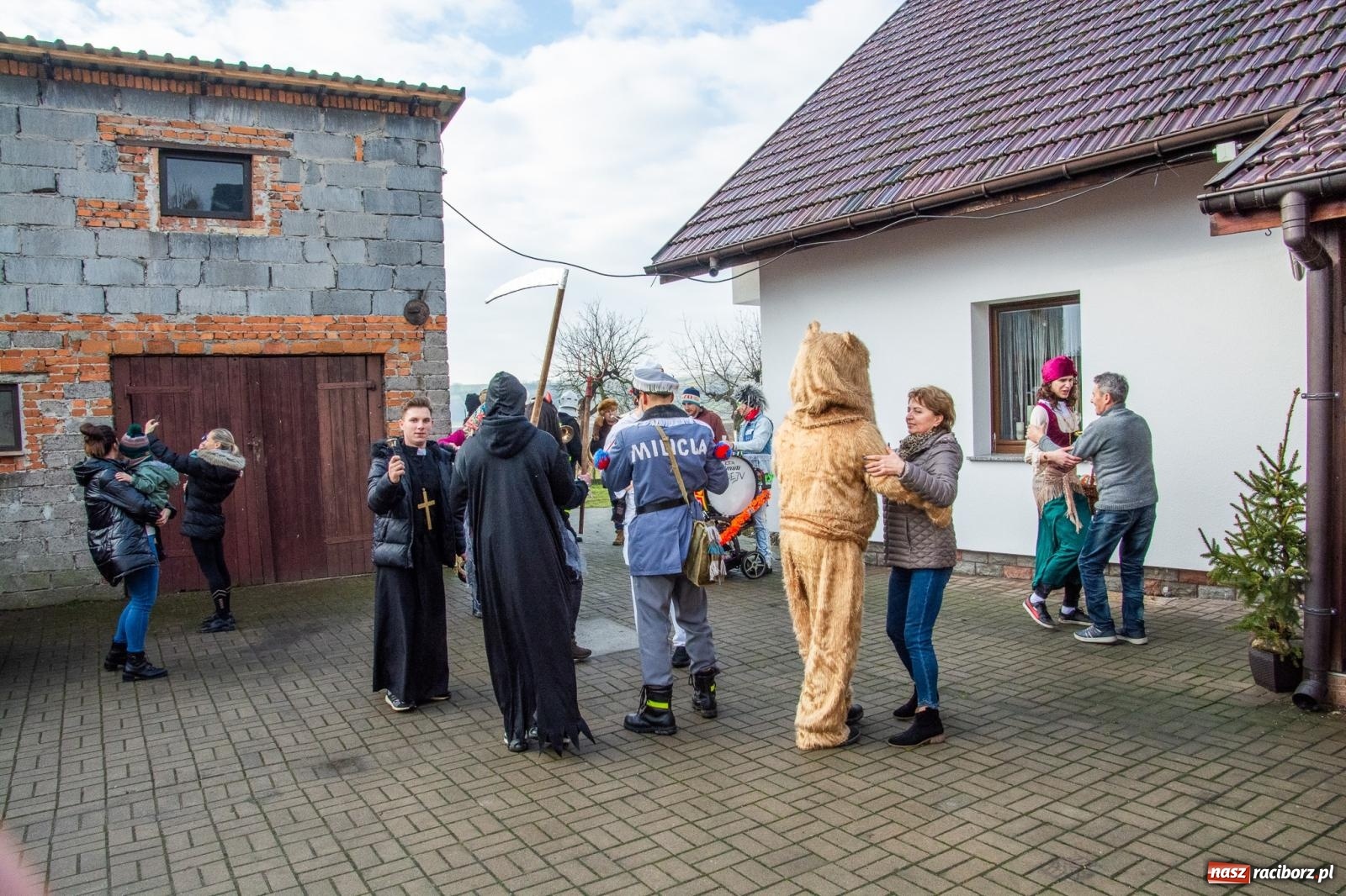 Zdjęcie w galerii na portalu naszraciborz.pl: Bery z parafii Las Vegas żegnają karnawał [FOTO i WIDEO] wiadomości z regionu