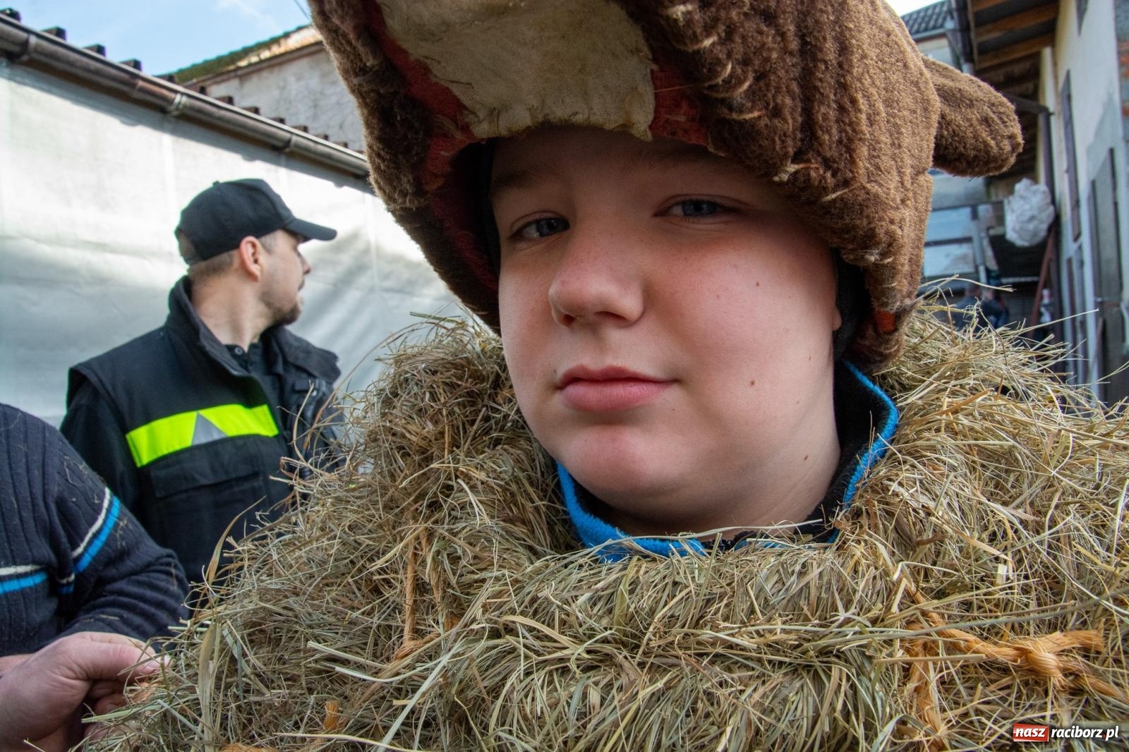 Zdjęcie w galerii na portalu naszraciborz.pl: Tanzbär, czyli ostatki po samborowicku. Zegnamy karnawał 2024 wiadomości z regionu