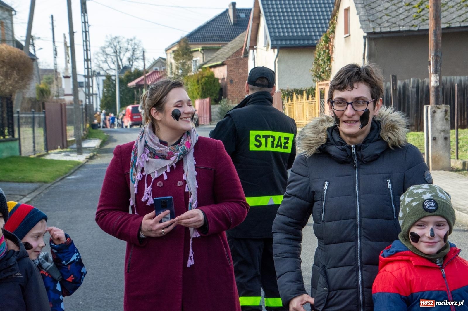 Zdjęcie w galerii na portalu naszraciborz.pl: Tanzbär, czyli ostatki po samborowicku. Zegnamy karnawał 2024 wiadomości z regionu