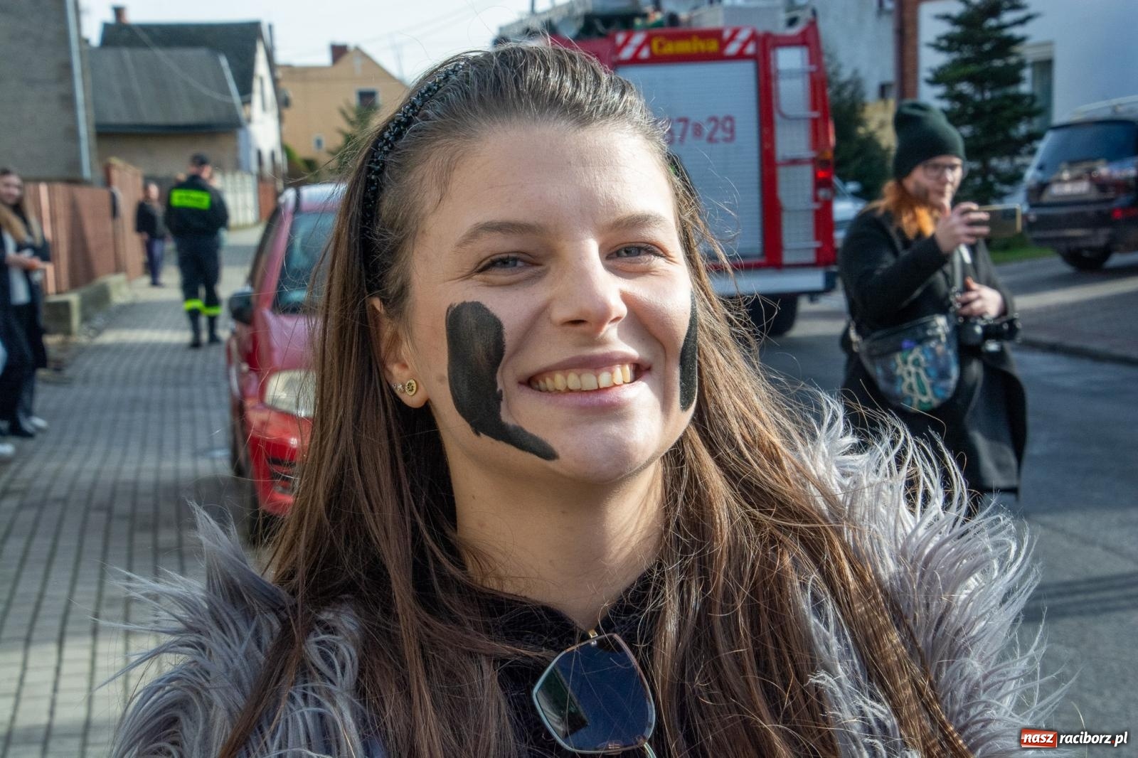 Zdjęcie w galerii na portalu naszraciborz.pl: Tanzbär, czyli ostatki po samborowicku. Zegnamy karnawał 2024 wiadomości z regionu