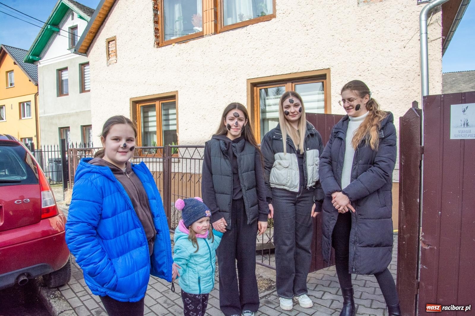 Zdjęcie w galerii na portalu naszraciborz.pl: Tanzbär, czyli ostatki po samborowicku. Zegnamy karnawał 2024 wiadomości z regionu