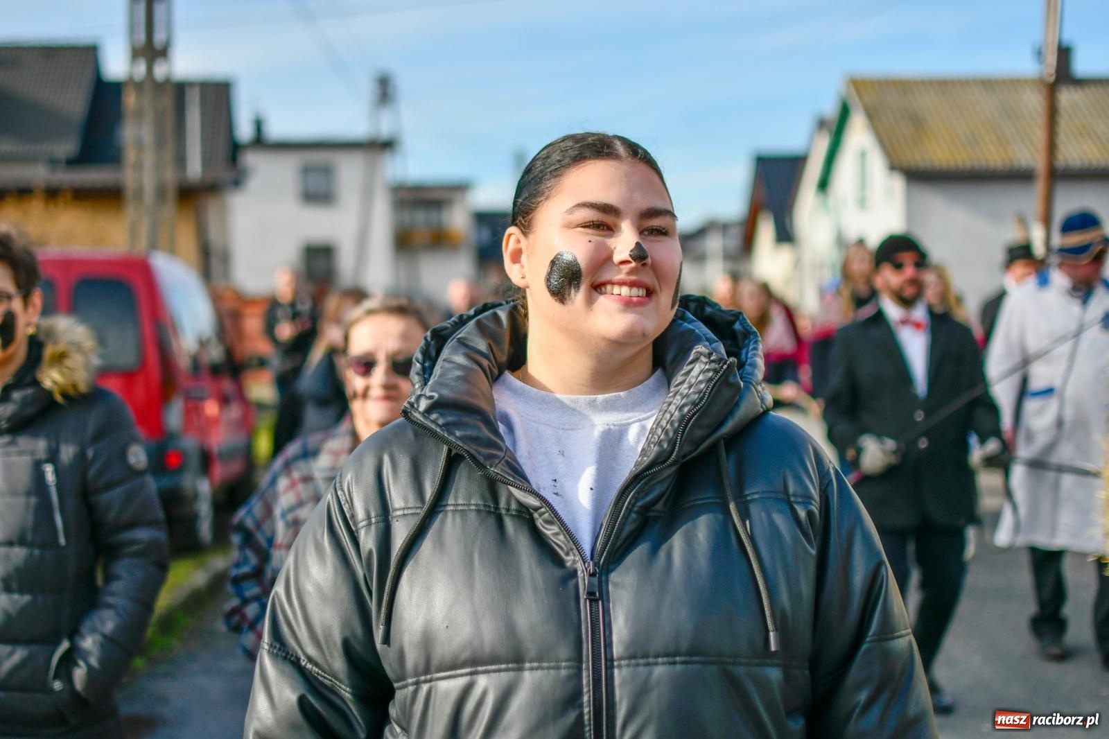 Zdjęcie w galerii na portalu naszraciborz.pl: Tanzbär, czyli ostatki po samborowicku. Zegnamy karnawał 2024 wiadomości z regionu