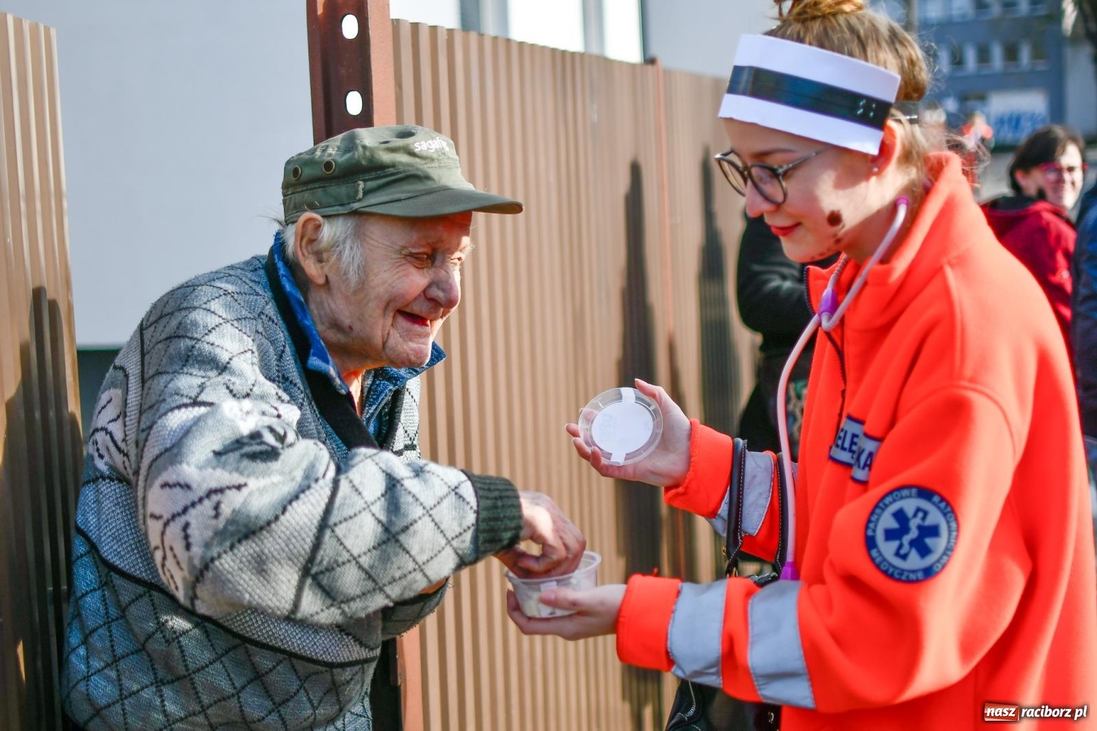 Zdjęcie w galerii na portalu naszraciborz.pl: Tanzbär, czyli ostatki po samborowicku. Zegnamy karnawał 2024 wiadomości z regionu